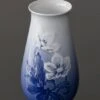 Vase With Flower Christmas Rose Service Bing & Grondahl No. 202 Or 678 -Outlet Rosenthal Store 1435678