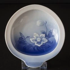 Pickle Dish Service Christmas Rose 20cm No. 356, Bing & Gröndahl