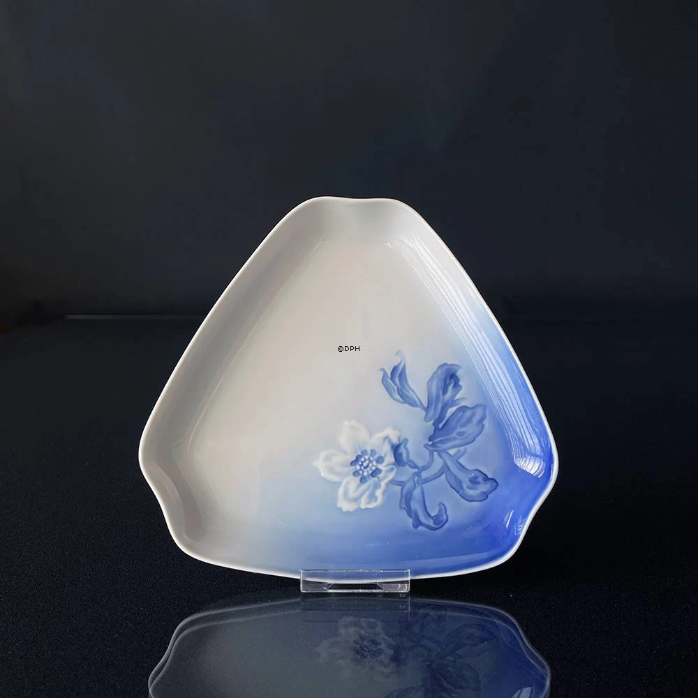 Pickle Dish, Small, Christmas Rose Service Bing & Grondahl 10cm No. 361 3 Pickle Dish, Small, Christmas Rose Service Bing & Grondahl 10cm No. 361