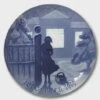 Outside The Lighted Window 1919, Bing & Grondahl Christmas Plate -Outlet Rosenthal Store BX1919