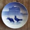 Pigeons In The Castle Court 1921, Bing & Grondahl Christmas Plate -Outlet Rosenthal Store BX1921