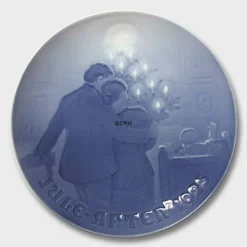 The Child's Christmas 1925, Bing & Grondahl Christmas Plate