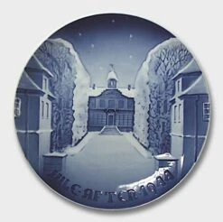 The Sorgenfri Castle 1944, Bing & Grondahl Christmas Plate