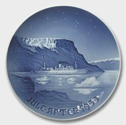 Royal Yacht In Greenlandic Waters 1953, Bing & Grondahl Christmas Plate
