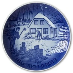 Chopping Wood 2019, Bing & Grondahl Christmas Plate