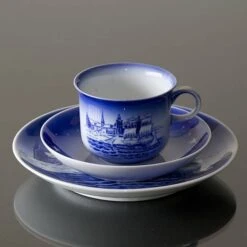 1985 Desiree Svend Jensen Hans Christian Andersen Christmas Cup With Saucer -Outlet Rosenthal Store DK1985 d