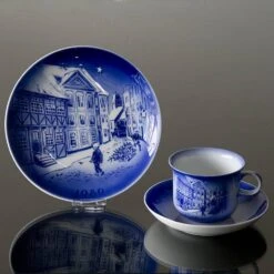 1989 Desiree Svend Jensen Hans Christian Andersen Christmas Cup With Saucer -Outlet Rosenthal Store DK1989 c