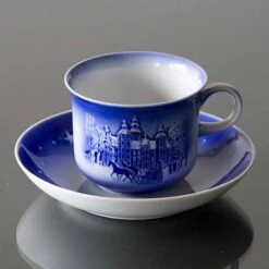 1990 Desiree Svend Jensen Hans Christian Andersen Christmas Cup With Saucer