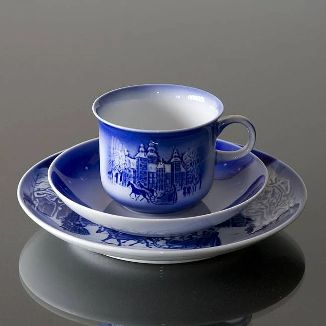 1990 Desiree Svend Jensen Hans Christian Andersen Christmas Cup With Saucer 5 1990 Desiree Svend Jensen Hans Christian Andersen Christmas Cup With Saucer - Image 3