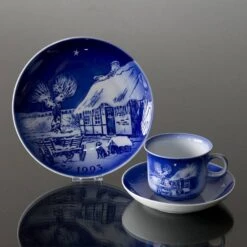 1993 Desiree Svend Jensen Hans Christian Andersen Christmas Cup With Saucer 11 1993 Desiree Svend Jensen Hans Christian Andersen Christmas Cup With Saucer -Outlet Rosenthal Store DK1993 c