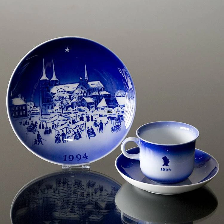 1994 Desiree Svend Jensen Hans Christian Andersen Christmas Cup With Saucer 6 1994 Desiree Svend Jensen Hans Christian Andersen Christmas Cup With Saucer - Image 4