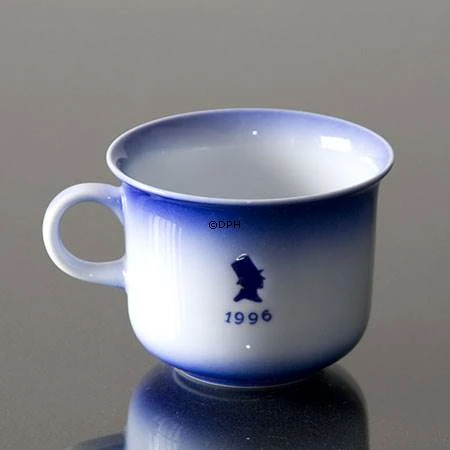 1996 Desiree Svend Jensen Hans Christian Andersen Christmas Cup 4 1996 Desiree Svend Jensen Hans Christian Andersen Christmas Cup - Image 2