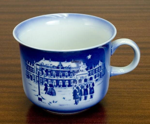 1997 Desiree Svend Jensen Hans Christian Andersen Christmas Cup 5 1997 Desiree Svend Jensen Hans Christian Andersen Christmas Cup - Image 3