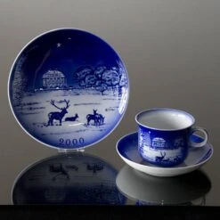 2000 Desiree Svend Jensen Hans Christian Andersen Christmas Cup With Saucer 8 2000 Desiree Svend Jensen Hans Christian Andersen Christmas Cup With Saucer -Outlet Rosenthal Store DK2000 a