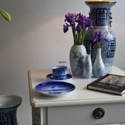 The Story Of The Year - 1983 Desiree Hans Christian Andersen Christmas Plate, Cake Plate 11 The Story Of The Year - 1983 Desiree Hans Christian Andersen Christmas Plate, Cake Plate -Outlet Rosenthal Store DX1983 d