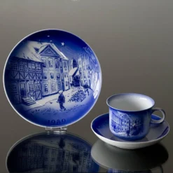 The Old House - 1989 Desiree Hans Christian Andersen Christmas Plate, Cake Plate -Outlet Rosenthal Store DX1989 b