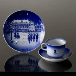 The Fairytale Of My Life - 1997 Desiree Hans Christian Andersen Christmas Plate, Cake Plate -Outlet Rosenthal Store DX1997 b