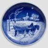 The Gardener And The Squire - 1998 Desiree Hans Christian Andersen Christmas Plate, Cake Plate -Outlet Rosenthal Store DX1998