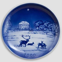The Royal Hunting Castle "Eremitagen" - 2000 Desiree Hans Christian Andersen Christmas Plate, Cake Plate