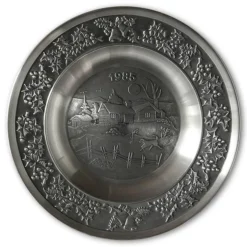 1985 Måstad Pewter Christmas Plate, Cabin In The Mountains