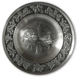 1990 Måstad Pewter Christmas Plate, Walking To Church