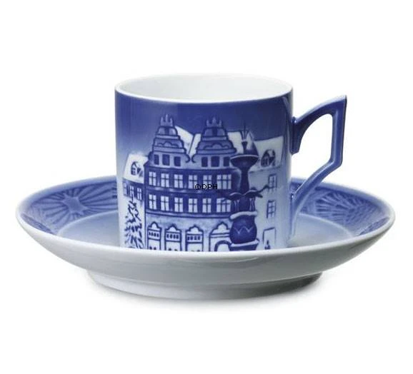 2009 Royal Copenhagen Christmas Cup, Christmas At Amagertorv 7 2009 Royal Copenhagen Christmas Cup, Christmas At Amagertorv - Image 5