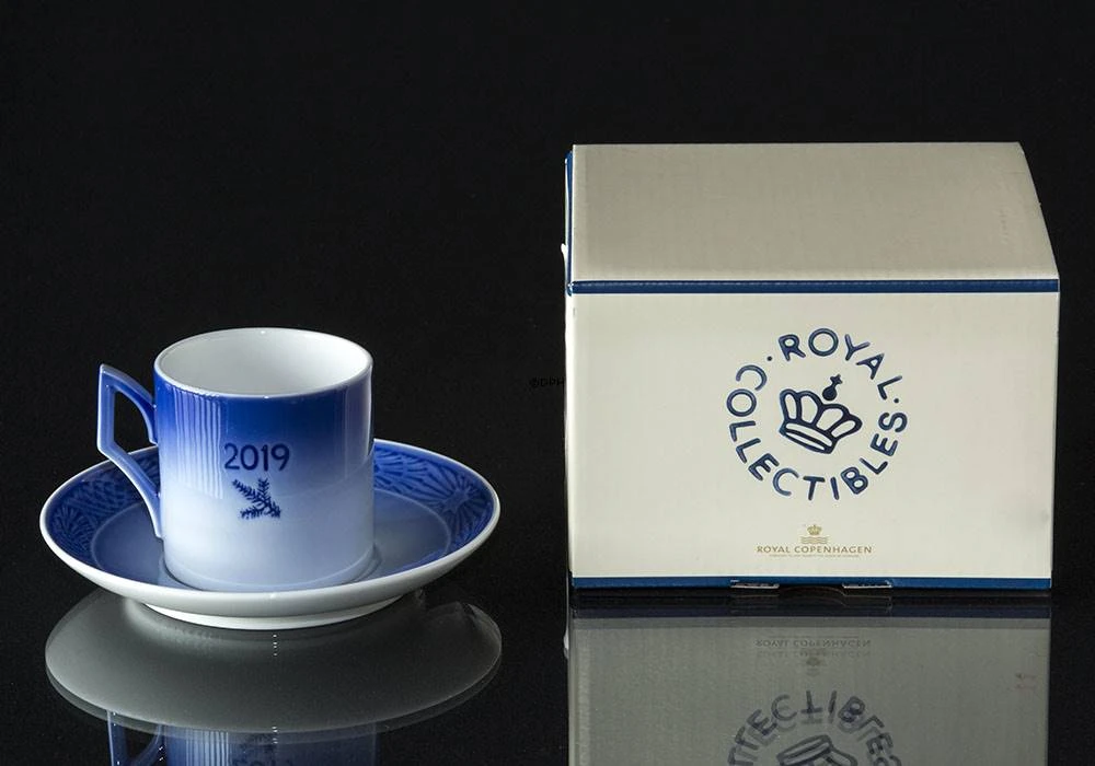 2019 Royal Copenhagen Christmas Cup, Meeting In The Field 4 2019 Royal Copenhagen Christmas Cup, Meeting In The Field - Image 2