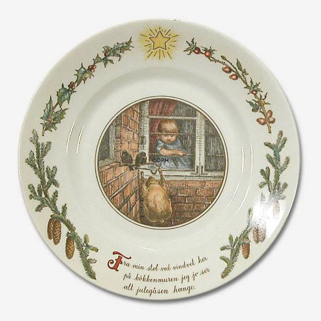 Peters Jul Christmas Plate No. 4, Royal Copenhagen 3 Peters Jul Christmas Plate No. 4, Royal Copenhagen