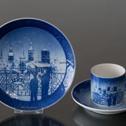 Christmas Eve In Copenhagen 1988, Royal Copenhagen Christmas Plate -Outlet Rosenthal Store RX1988 c