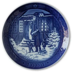 Christmas Shopping 1994, Royal Copenhagen Christmas Plate