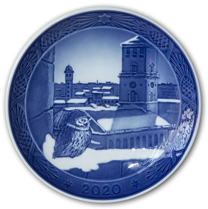 The Cathedral Of Copenhagen, 2020 Royal Copenhagen Christmas Plate 3 The Cathedral Of Copenhagen, 2020 Royal Copenhagen Christmas Plate