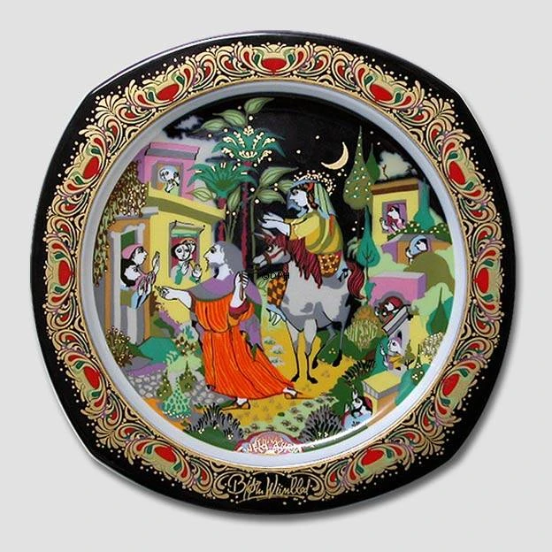 Rosenthal Bjorn Wiinblad Christmas Plate 1989 There Was No Room For Them In The Inn 4 Rosenthal Bjorn Wiinblad Christmas Plate 1989 There Was No Room For Them In The Inn - Image 2
