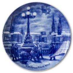 Berlin Design Christmas Plate 1977 Christmas Eve In Hamburg (German Text)
