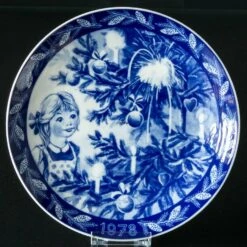 1978 Heinrich Christmas Plate