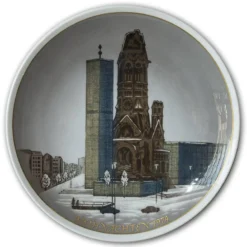 1974 Rosenthal Christmas Plate, Berlin Gedächtniskirche
