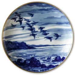 1985 Wallendorf Christmas Plate, Migrating Birds