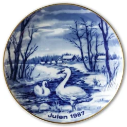 1987 Wallendorf Christmas Plate, Swans
