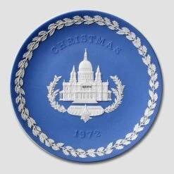 1972 Wedgwood Christmas Plate St. Paul's Cathedral